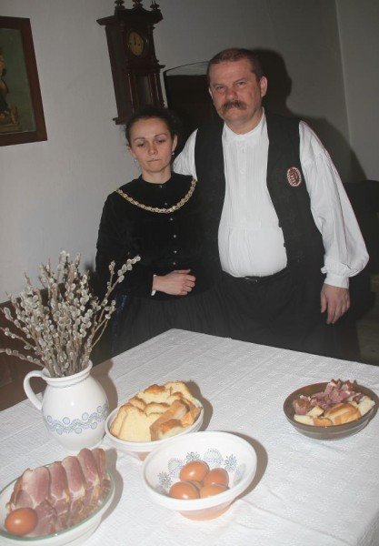 Palenik József és felesége, Balogh Tímea