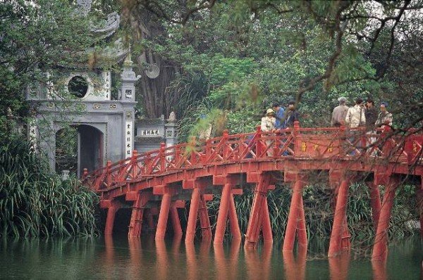 hoan_kiem_bridg