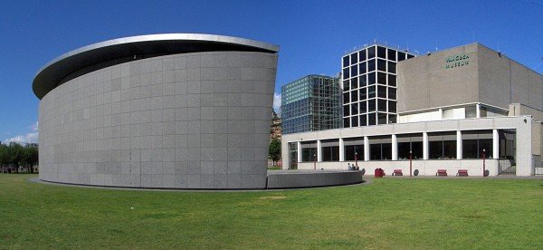 A Van Gogh Múzeum a múzeumi negyedben