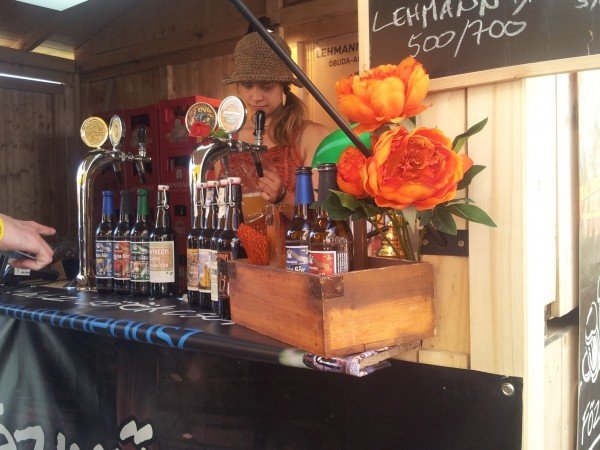 Igen, abból kérnénk!