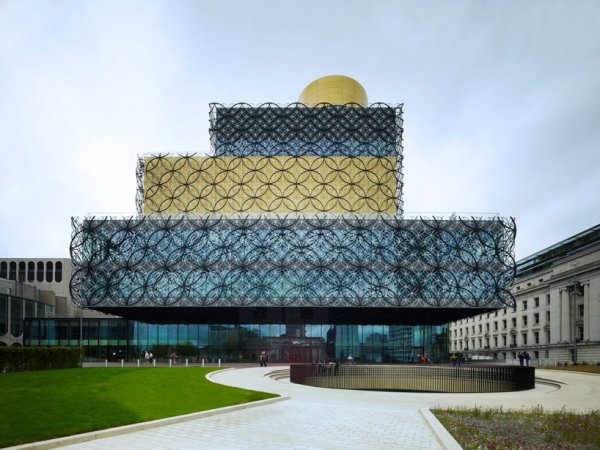 library-of-birmingham-by-mecanoo-biggest-in-europe-designboom00