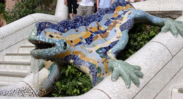 guell_11