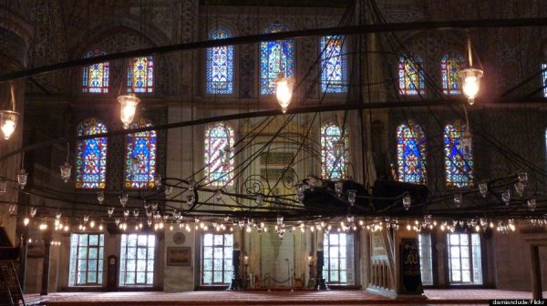 blue_MOSQUE-WINDOW-900