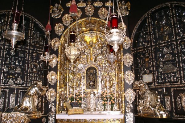 die-schwarze-madonna-altoetting