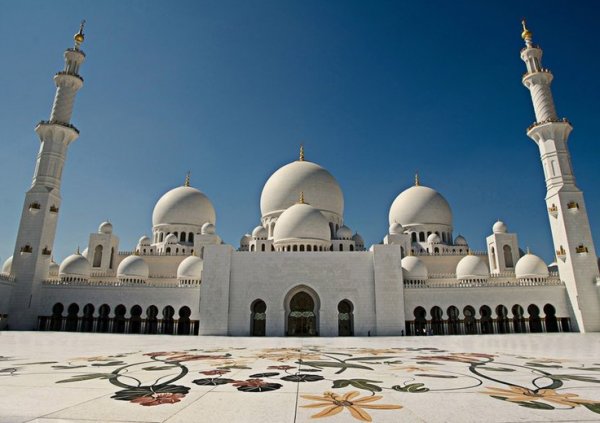 white_mosque
