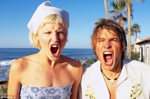 article-1364859-0D8DE769000005DC-629_634x422