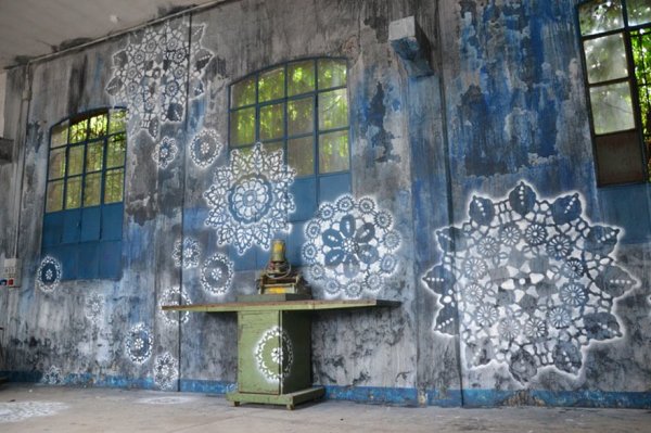 crochet-lace-street-art-nespoon-3