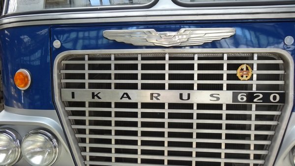 ikarus_620