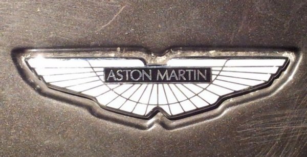 Aston_martin_logo